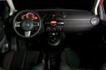 Mazda2 2010 года